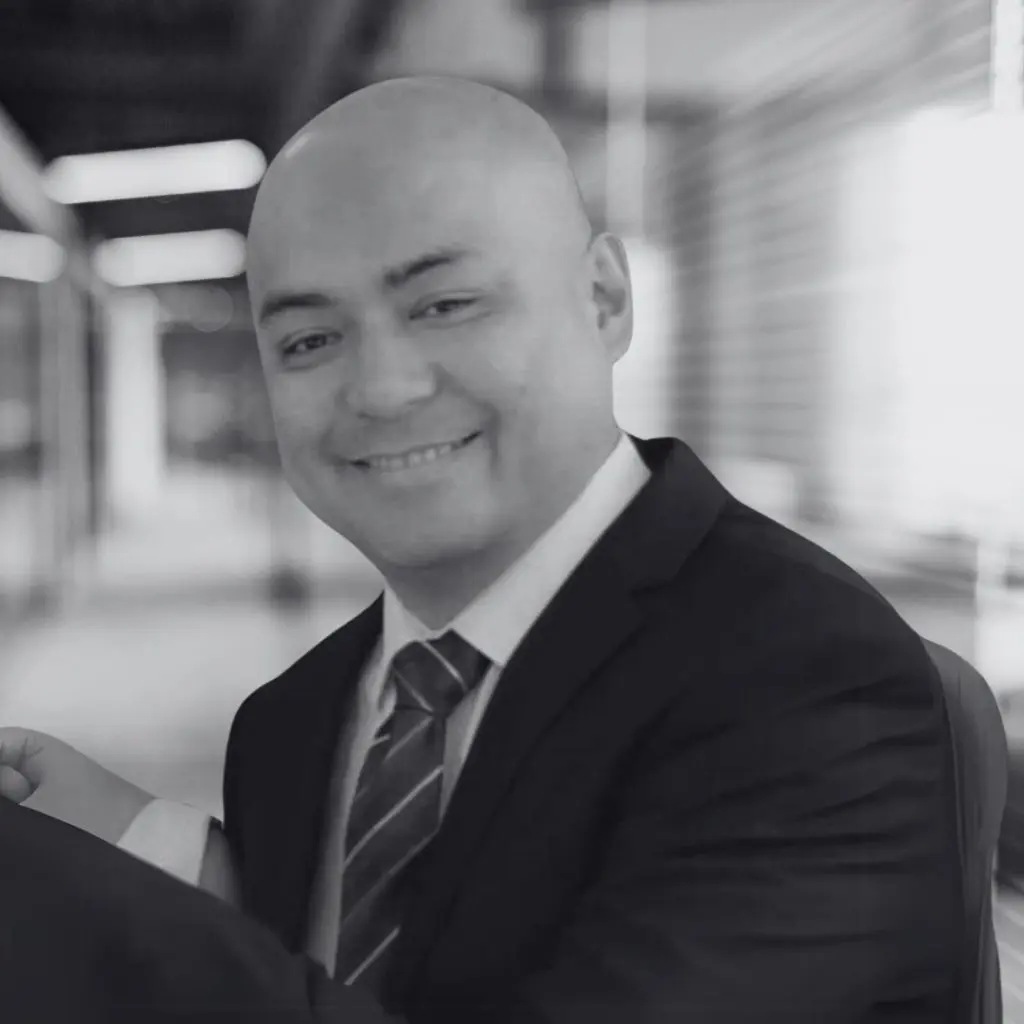 A photo of Roy Dimaculangan in black and white