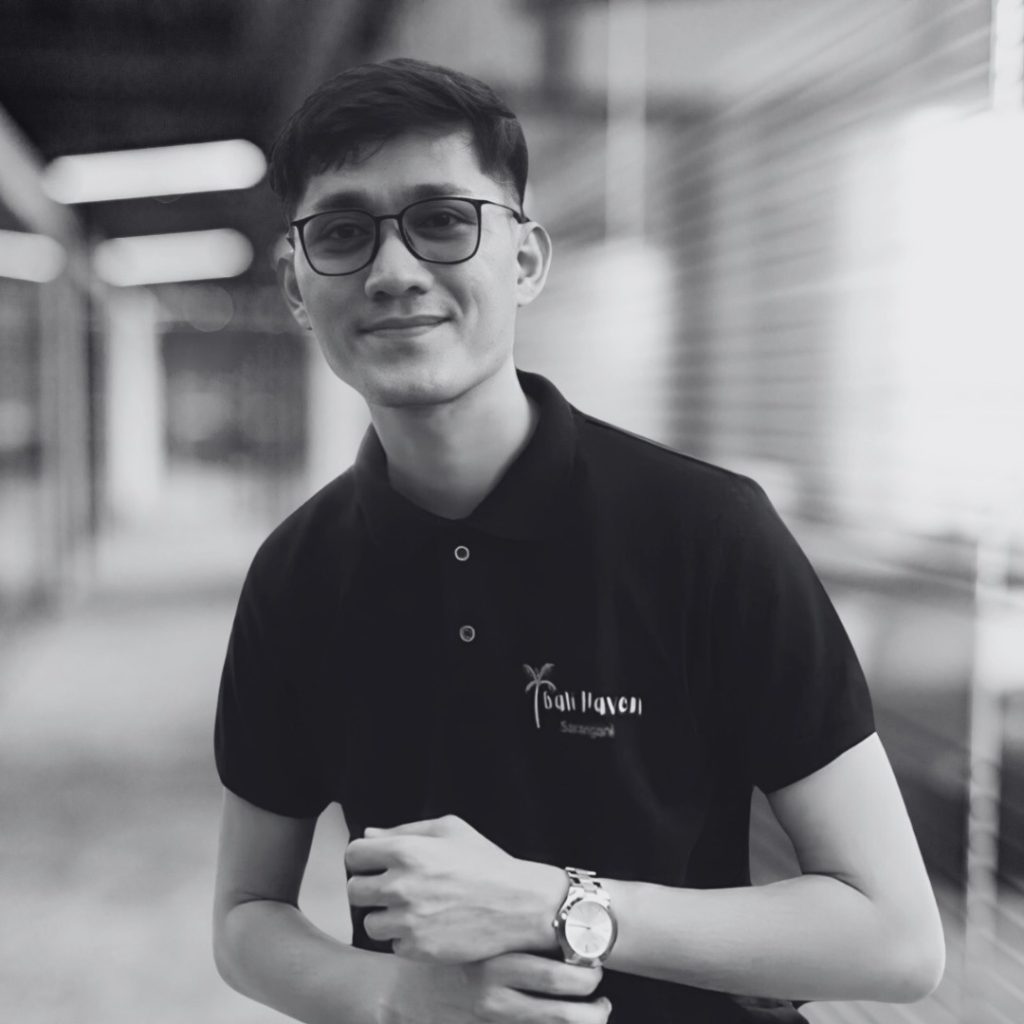 A photo of Steve Obenza in black and white